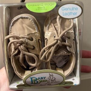 Baby deer crawling shoe new in box